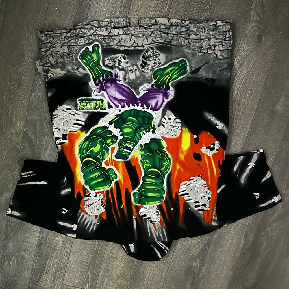 Marvel Black and Green Casual Button Down Shirt with Hulk Graphic - Picture 2 of 4